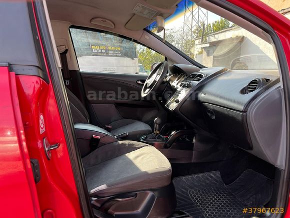KLAS OTO KARTEPE  Seat Altea 1.6 Stylance 2005 Model Kocaeli