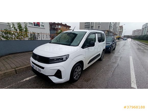 Sahibinden Opel Combo 1.5 CDTI Edition 2024 Model Bodrum Muğla