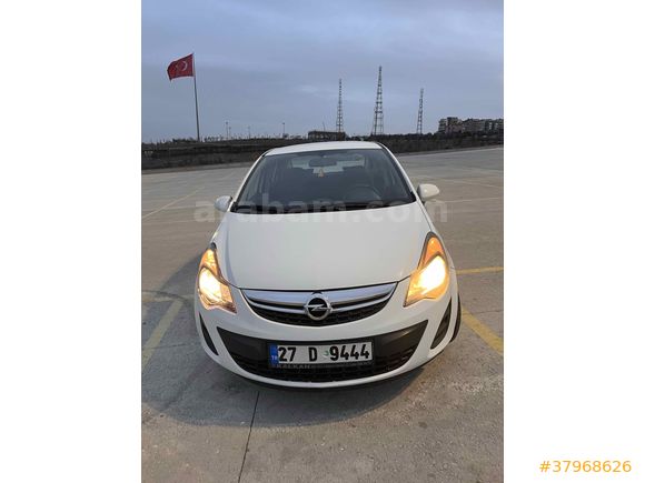Sahibinden Opel Corsa 1.3 CDTI Essentia 2014 Model  199.000 km Beyaz