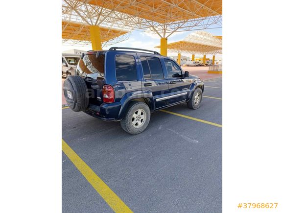 AKINCI  OTOMOTİVDEN Jeep Cherokee 2.8 CRD 2004 model