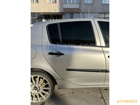 Sahibinden Renault Clio 1.5 dCi Authentique 2011 Model 