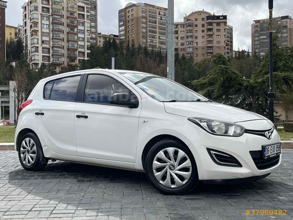 Sahibinden Hyundai i20 1.2 D-CVVT Jump 2012 Model 