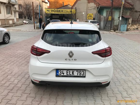 İLK SAHİBİNDEN HATASIZ CLİO 5 FABRİKASYON LPG