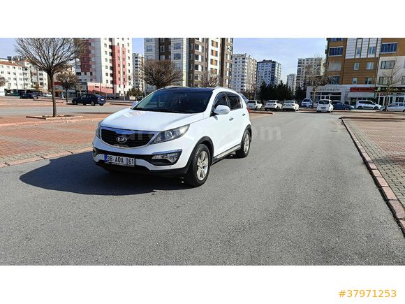 Sahibinden hatasız  Kia Sportage 1.6 GDI Concept Plus 2013 Model full donanımlı