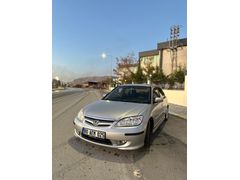 Sahibinden Honda Civic 1.6 i-VTEC LS 2004 Model