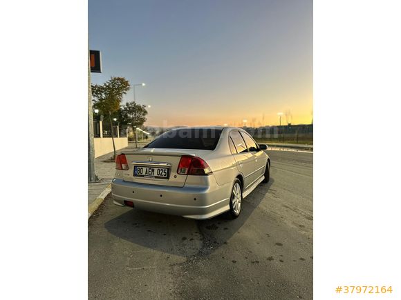 Sahibinden Honda Civic 1.6 i-VTEC LS 2004 Model