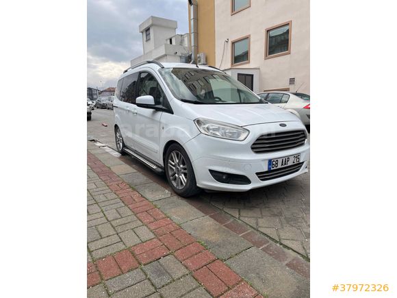 Sahibinden Ford Tourneo Courier 1.6 TDCi Titanium Plus 2015 Model 