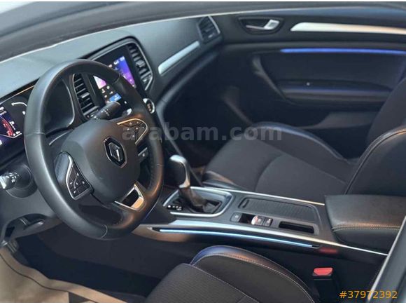 Sahibinden Renault Megane 1.3 TCe Icon 2023 Model 