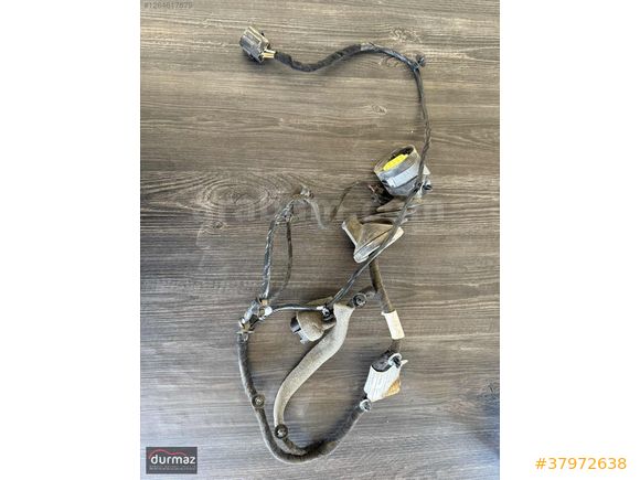 Fiat Doblo 3-4 Sağ/Sol Kapı Döşemesi ve Kapı Aksamları 2010-2022
