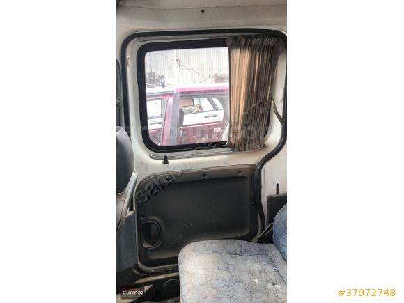 RENAULT KANGOO SAĞ SÜRGÜLÜ KAPI