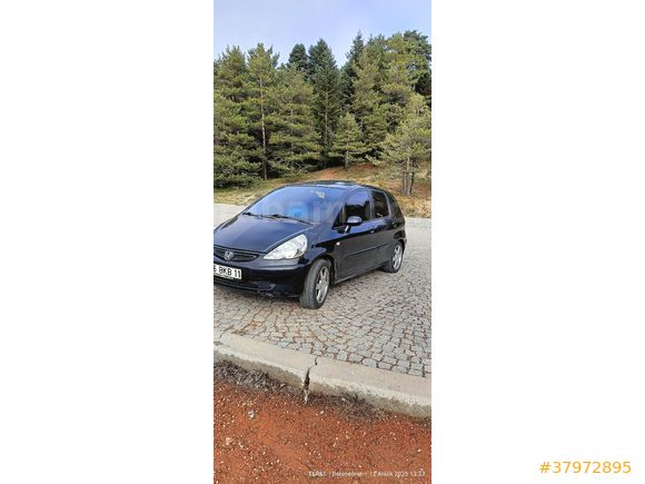 Sahibinden bakımlı Honda Jazz 1.4 ES Elite 2005 Model