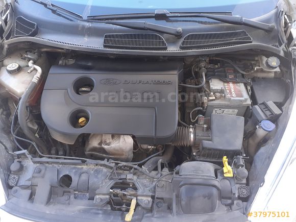 Sahibinden Ford Fiesta 1.5 TDCi Titanium 2015 Model