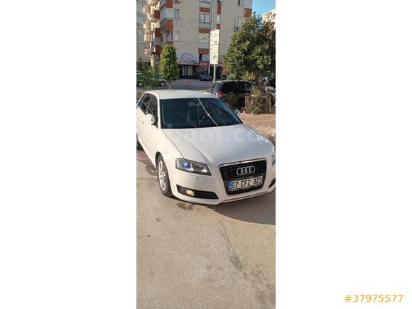 Sahibinden Audi A3 Sportback 1.6 TDI Attraction 2013 Model  250.000 km Beyaz suv araclar ile takas olur.. z