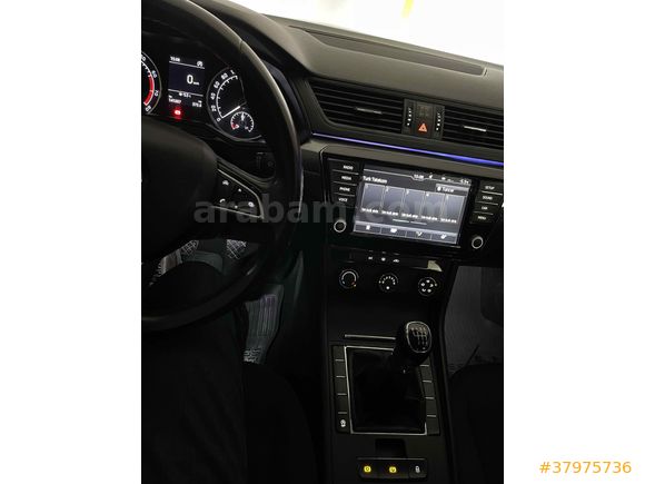 Sahibinden Skoda SuperB 1.4 TSI Active 2017 Model  150.000 km Beyaz