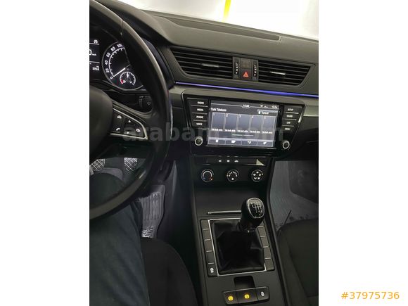 Sahibinden Skoda SuperB 1.4 TSI Active 2017 Model  150.000 km Beyaz
