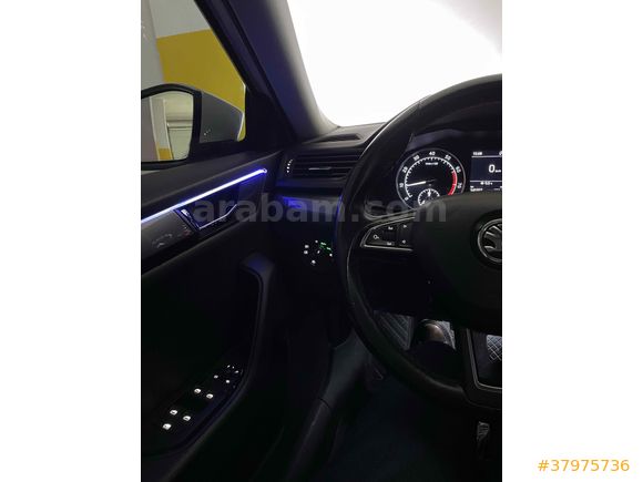 Sahibinden Skoda SuperB 1.4 TSI Active 2017 Model  150.000 km Beyaz