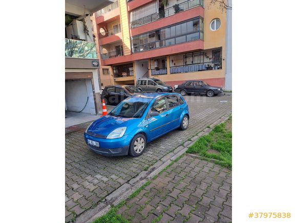 Sahibinden Otomatik Ford Fiesta 1.4 Comfort 2004 Model İzmir