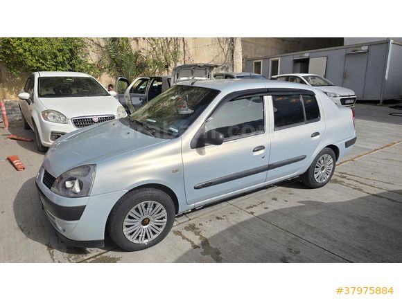 Sahibinden Renault Clio 1.5 dCi Authentique 2005 Model  267.000 km Mavi (metalik)