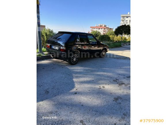 Sahibinden Skoda Favorit 1.3 GLX 1994 Model  250.000 km Siyah