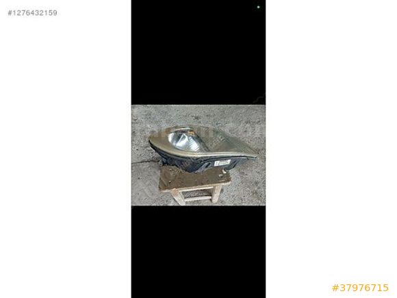 RENAULT KANGO SAN ÖN FAR ORJİNAL ÇIKMA