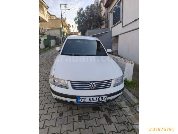 Sahibinden Volkswagen Passat 1.8 Basic 1998 Model