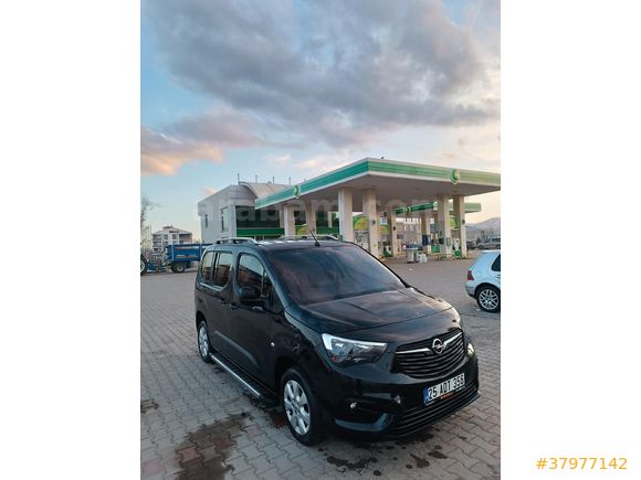 Sahibinden Opel Combo 1.5 CDTI Elegance 2022 Model