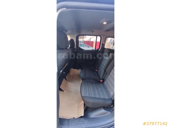 Sahibinden Opel Combo 1.5 CDTI Elegance 2022 Model