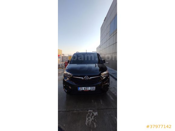 Sahibinden Opel Combo 1.5 CDTI Elegance 2022 Model