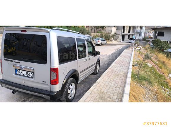 Sahibinden Ford Tourneo Connect 110PS 2010 Model