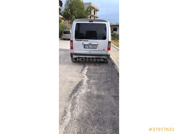 Sahibinden Ford Tourneo Connect 110PS 2010 Model