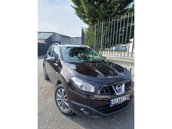 QASHQAI PLATINUM | 360° KAMERA | BOSE SES | 183.000 KM | TEMİZ AİLE ARACI