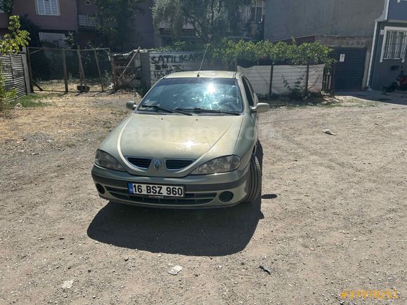 Sahibinden Renault Megane 1.6 RTE 2000 Model 