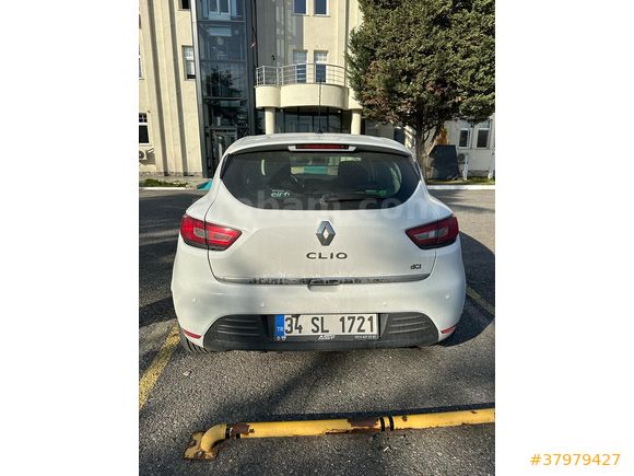 DÜŞÜK KM TEMİZ Renault Clio 1.5 dCi Touch 2016 Model 