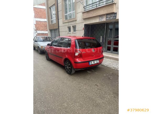 Sahibinden Volkswagen Polo 1.4 Basicline 2004 Model  202.000 km
Değişensiz 1 Parça Boyalı 