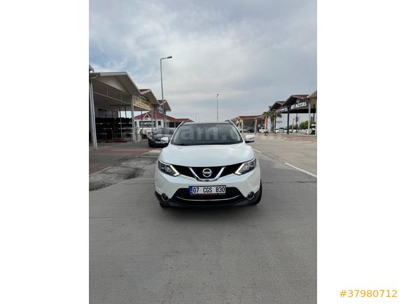 Sahibinden Nissan Qashqai 1.6 dCi Platinum Premium Pack 2016 Model