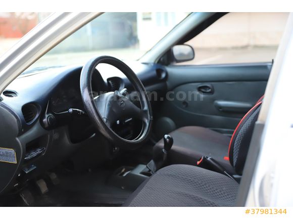Sahibinden Hyundai Accent 1.3 LS 1997 Model