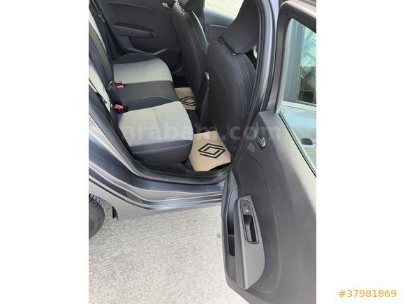 Sahibinden Renault Clio 1.0 TCe Evolution 2025 Model 