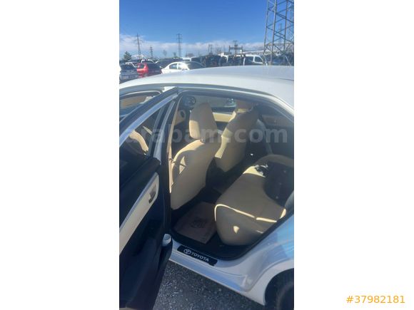 Sahibinden Toyota Corolla 1.33 Life 2017 Model 