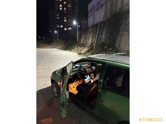 Sahibinden Renault Twingo 1.2 Base 1997 Model 