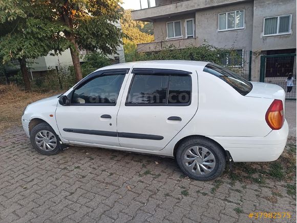 Sahibinden Renault Clio 1.4 RNA 2001 Model
