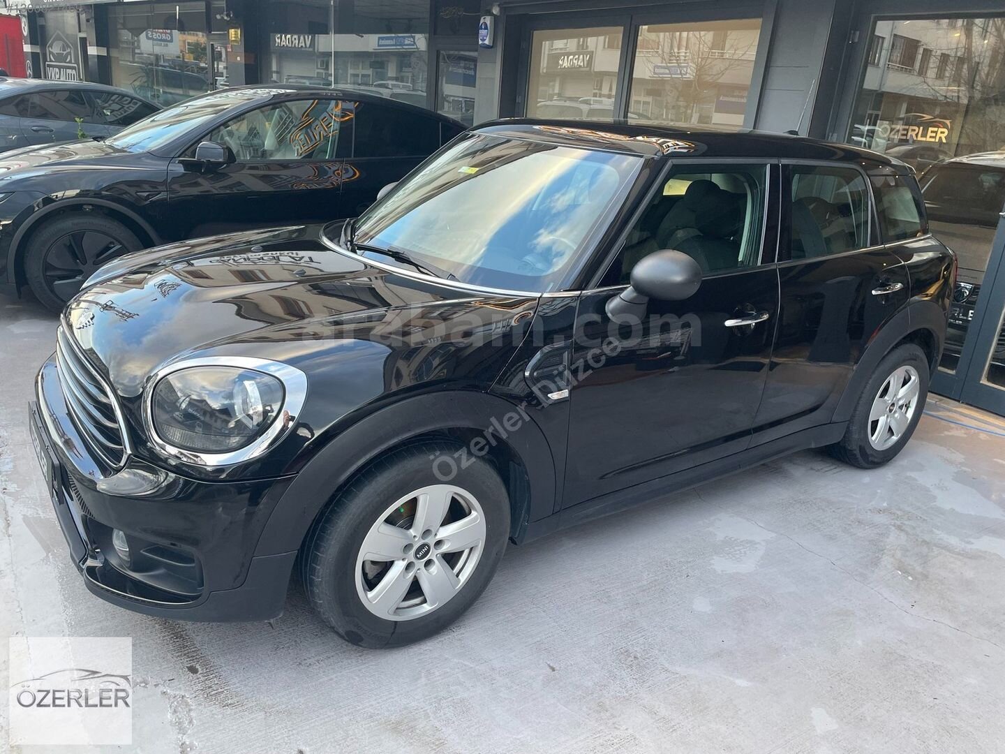 2019 MİNİ COUNTRYMAN 1.5 DİZEL ONE SALT 117.000 KM. 2