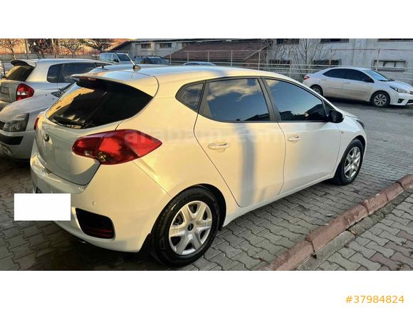 Sahibinden Kia Ceed 1.4 MPI Live 2017 Model 