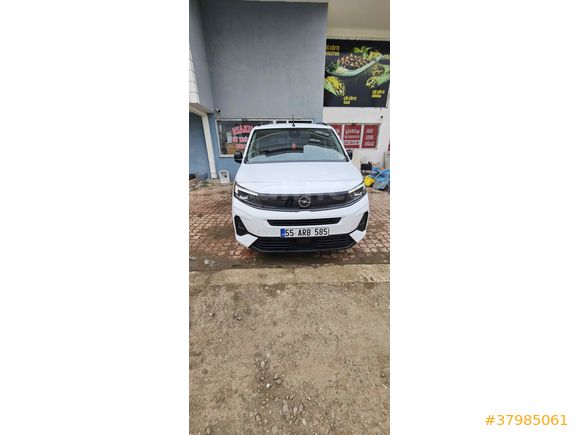 Sahibinden Opel Combo 1.5 CDTI Essential 2024 Model Samsun