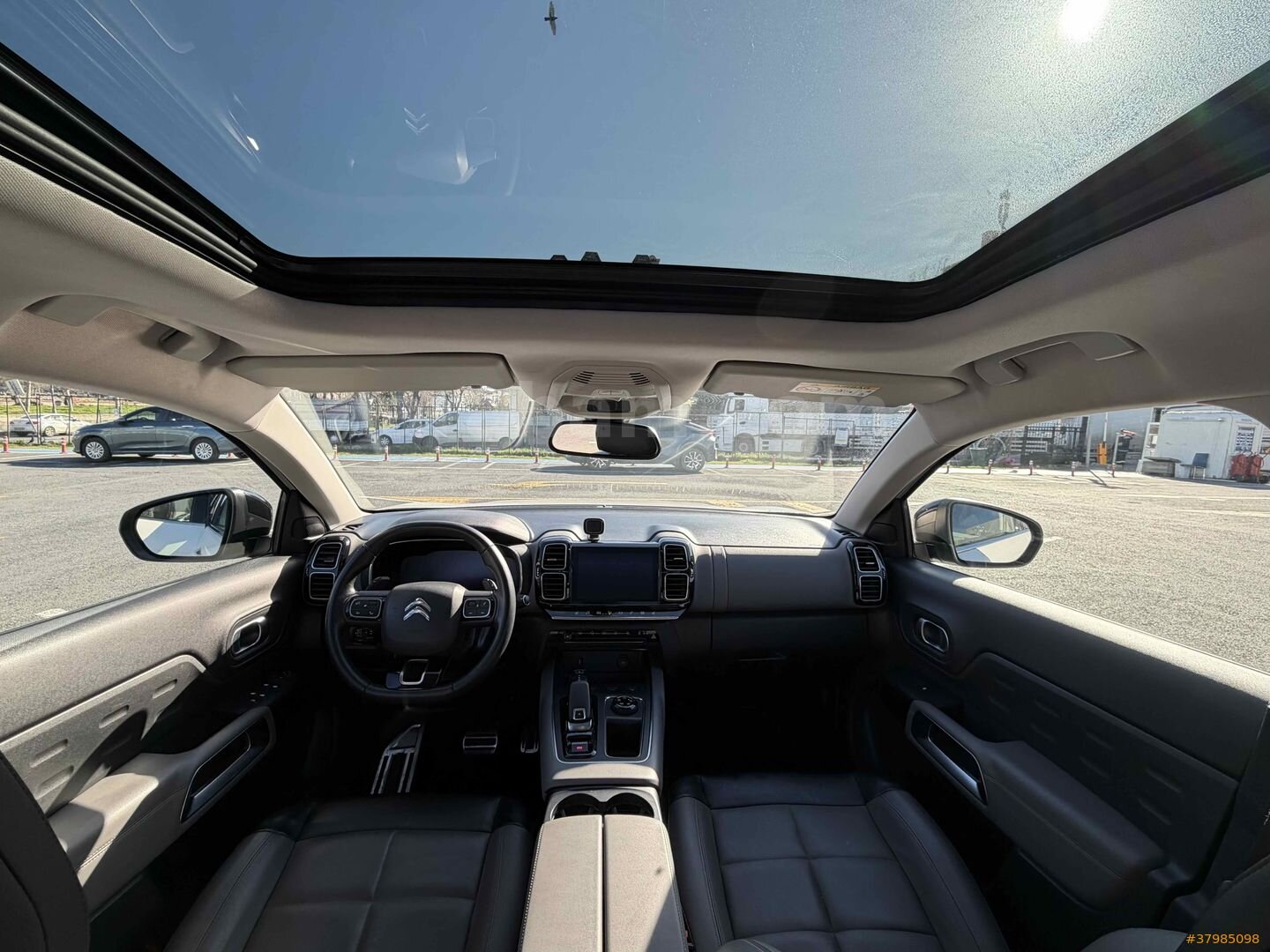 Galeriden Citroen C5 Aircross 1.5 BlueHDI Shine 2019 Model İstanbul 4
