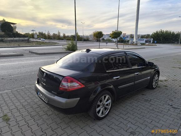 SAHİBİNDEN MEGANE 1.5 dCi PRİVİLEGE l