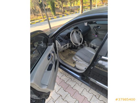 SAHİBİNDEN MEGANE 1.5 dCi PRİVİLEGE l