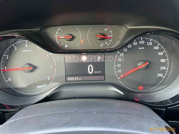 2022”52.000 KM  1.2 T E TOGGLE VİTES  8 İLERİ  LED XENON  