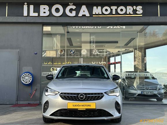 2022”52.000 KM  1.2 T E TOGGLE VİTES  8 İLERİ  LED XENON  