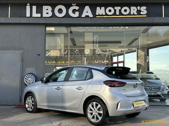 2022”52.000 KM  1.2 T E TOGGLE VİTES  8 İLERİ  LED XENON  
