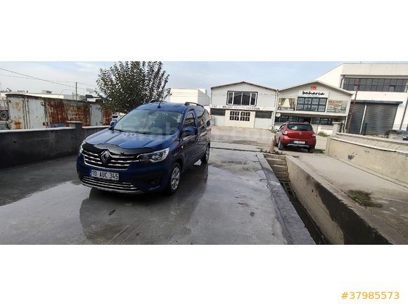 Sahibinden Renault Express Combi 1.5 BlueDCI Touch 2023 Model  73.000 km Lacivert